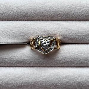 R038 | Natural Diamond Heart Chain Link Ring